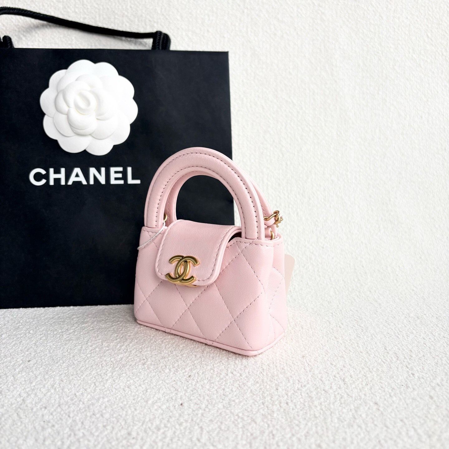 Chanel Pre-loved Bag Very good condition Size ONE SIZE - 6 Thumbnail