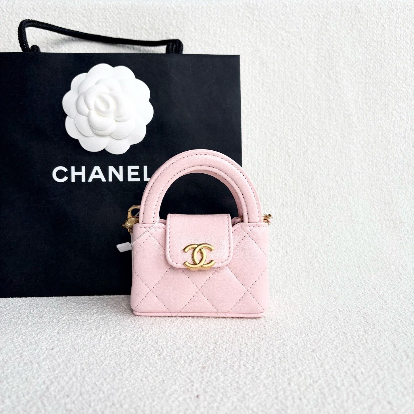 Chanel Pre-loved Bag Very good condition Size ONE SIZE - 2 Thumbnail