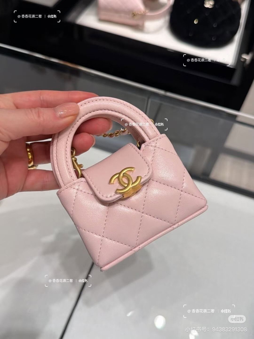 Chanel Pre-loved Bag Very good condition Size ONE SIZE - 9 Thumbnail