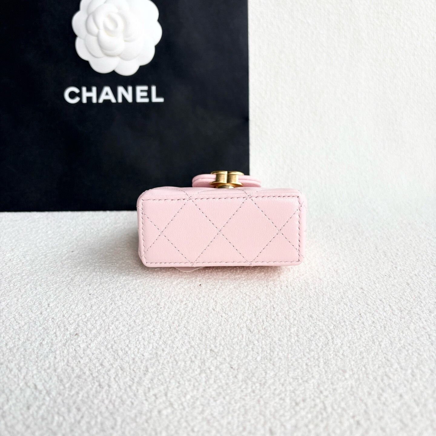 Chanel Pre-loved Bag Very good condition Size ONE SIZE - 5 Thumbnail