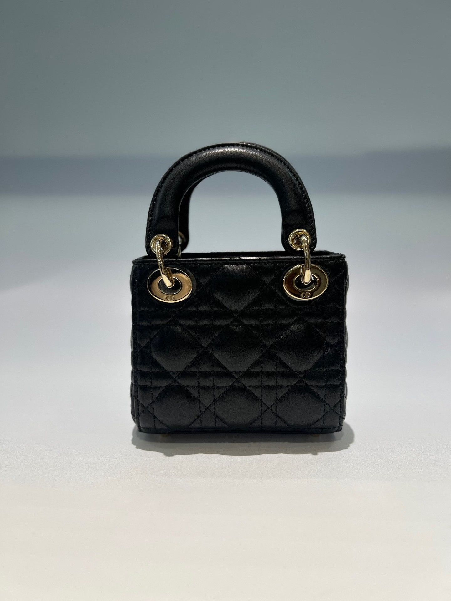 Dior Pre-loved Bag Very good condition Size ONE SIZE - 3 Thumbnail