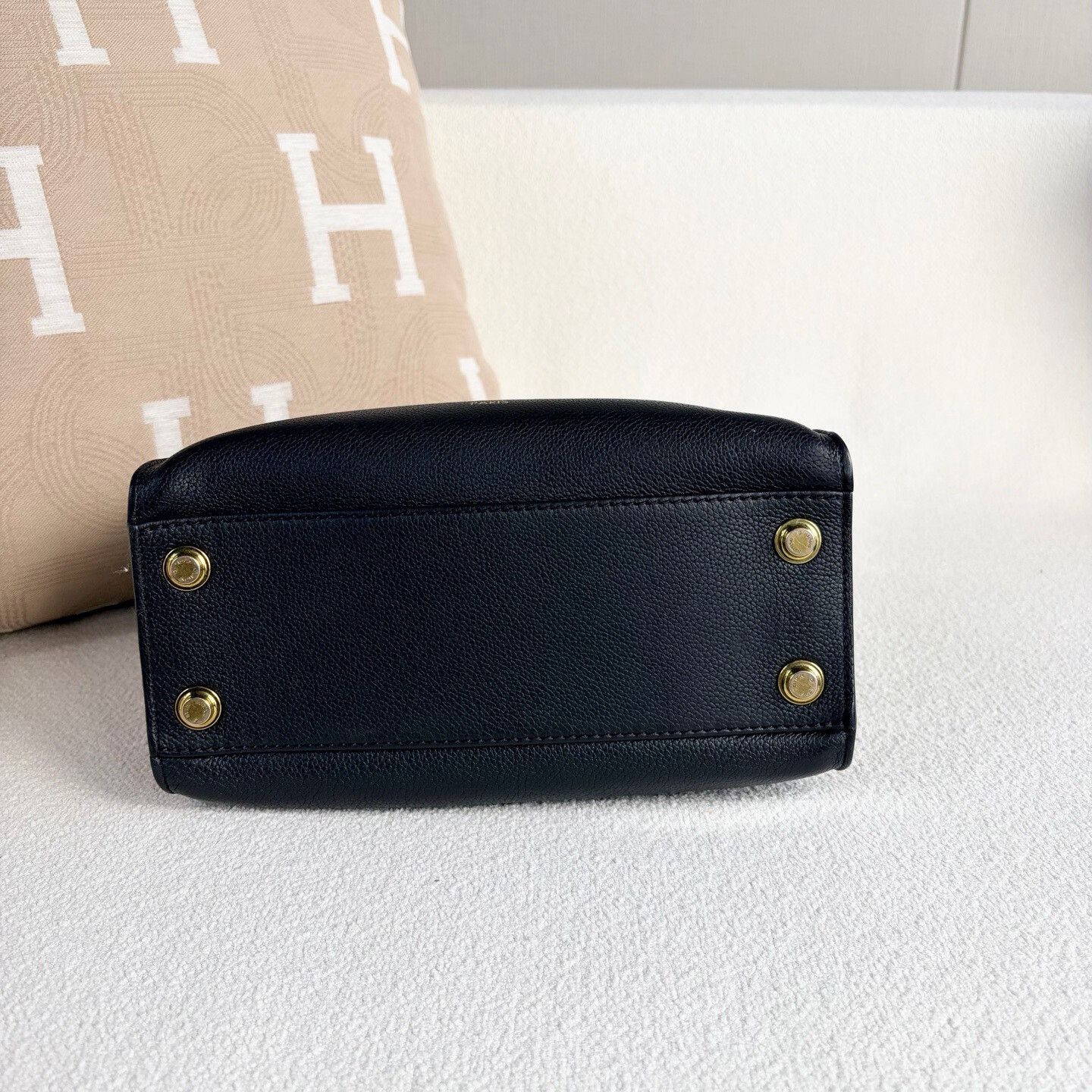 Louis Vuitton Pre-loved Bag Very good condition Size ONE SIZE - 5 Thumbnail