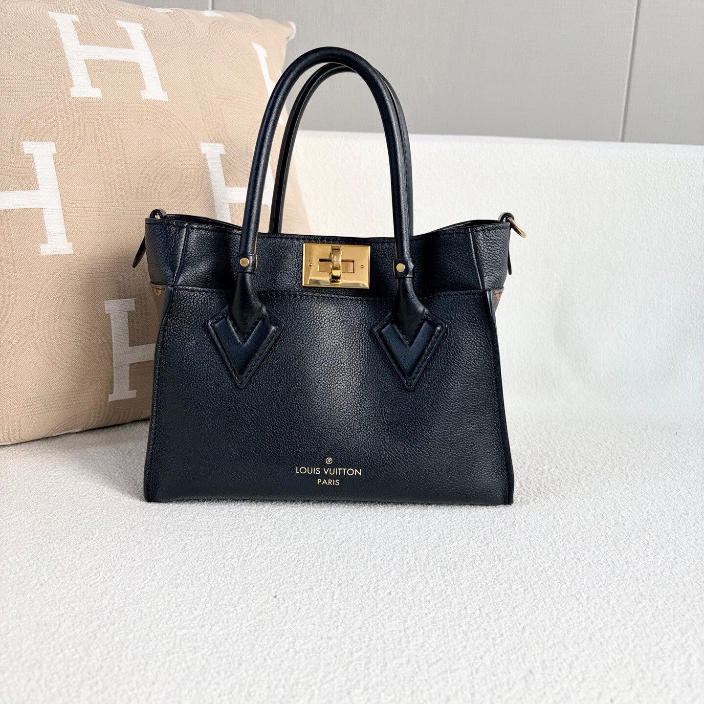 Louis Vuitton Pre-loved Bag Very good condition Size ONE SIZE - 2 Thumbnail