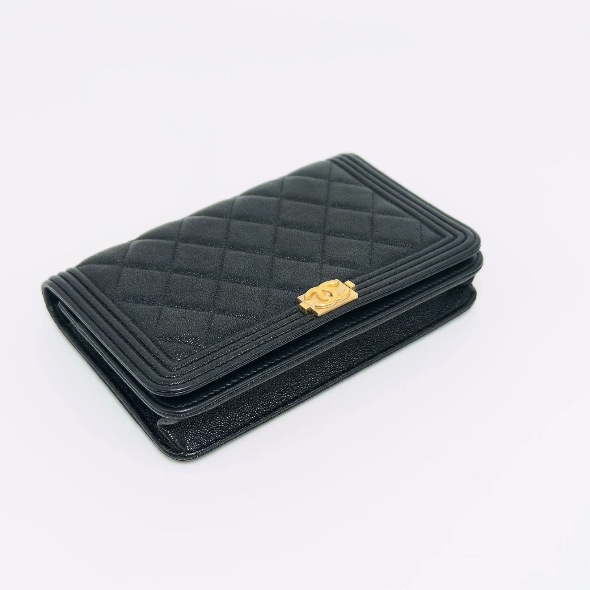 Chanel Pre-loved Bag Very good condition Size ONE SIZE - 4 Thumbnail