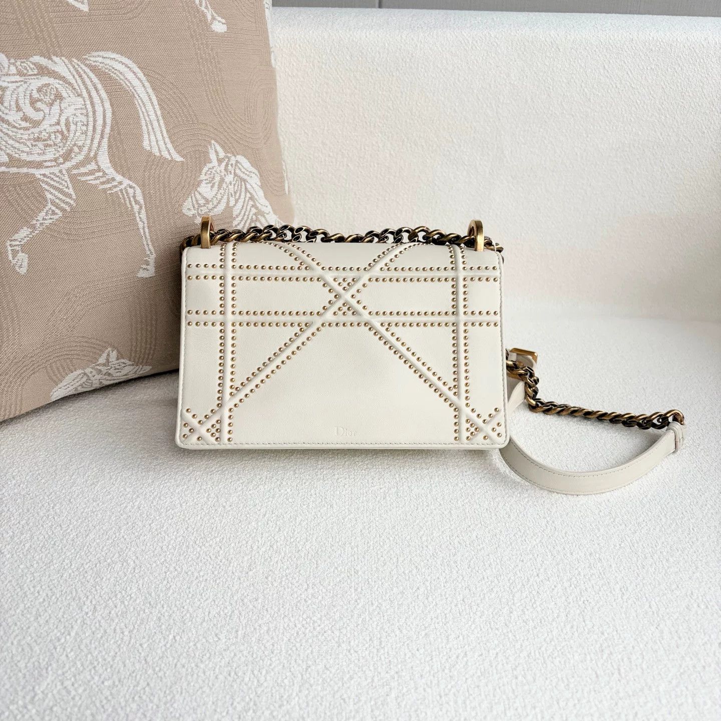 Dior Pre-loved Bag Very good condition Size ONE SIZE - 2 Thumbnail