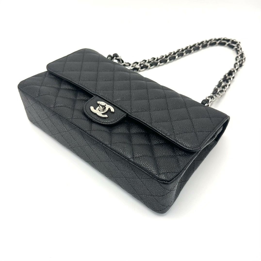 Chanel Pre-loved Bag Very good condition Size ONE SIZE - 4 Thumbnail