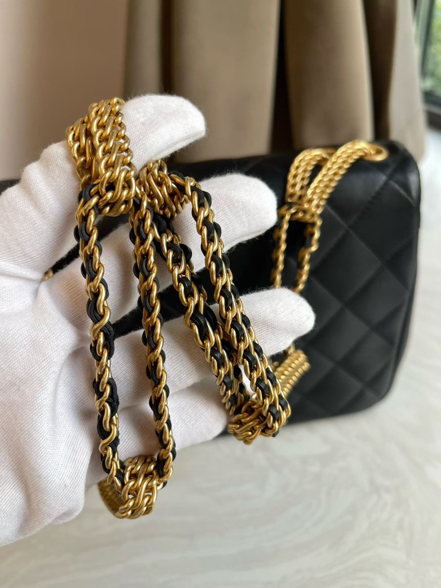Chanel Pre-loved Bag Very good condition Size ONE SIZE - 7 Thumbnail