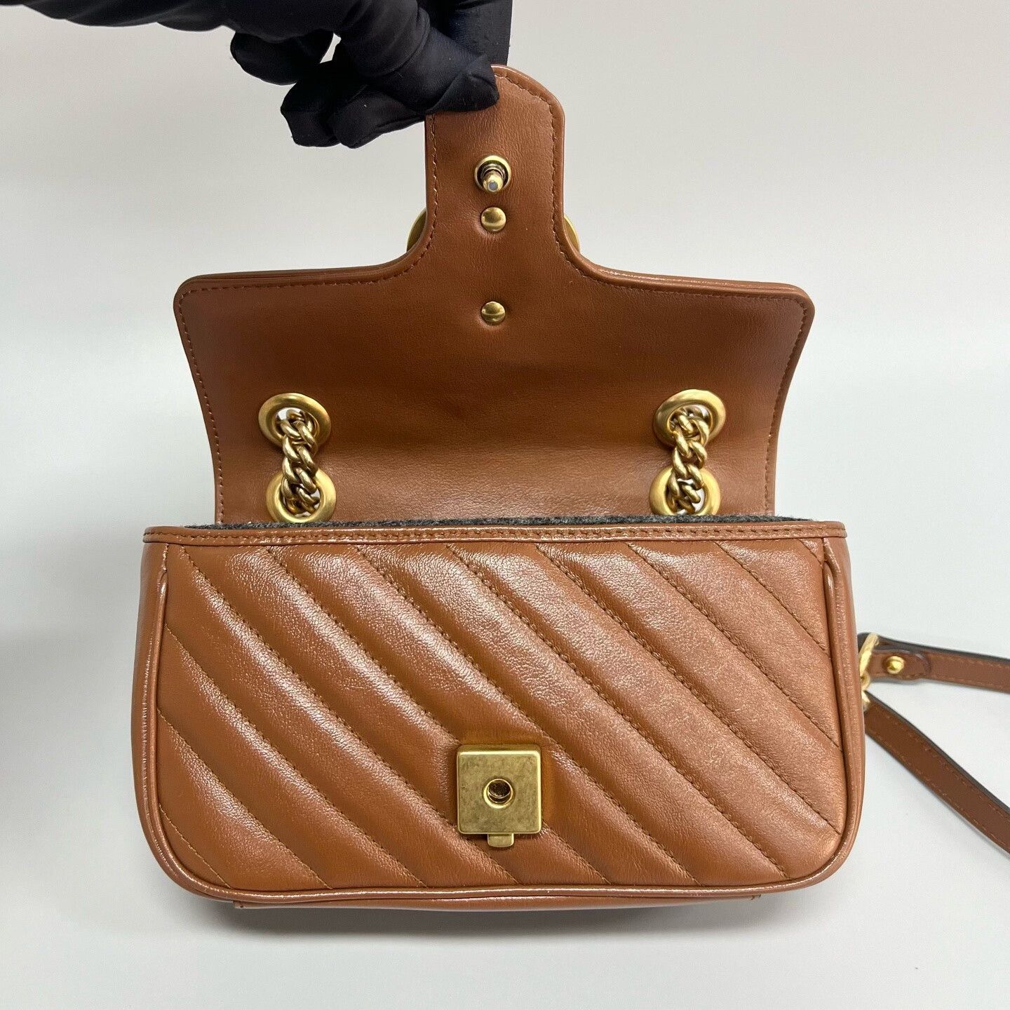 Gucci Pre-loved Bag Very good condition Size ONE SIZE - 8 Thumbnail
