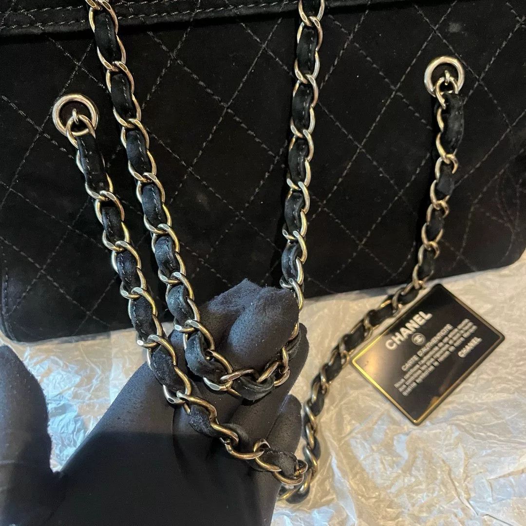 Chanel Pre-loved Bag Very good condition Size ONE SIZE - 4 Thumbnail