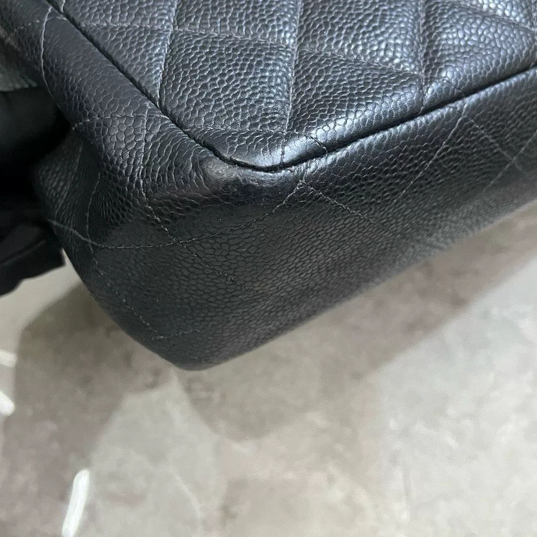Chanel Pre-loved Bag Very good condition Size ONE SIZE - 5 Thumbnail
