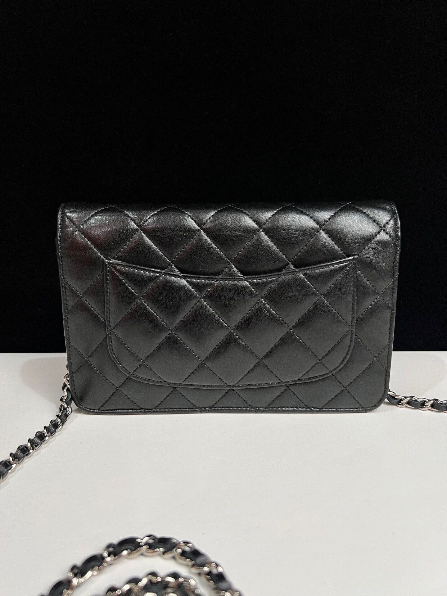 Chanel Pre-loved Bag Very good condition Size ONE SIZE - 3 Thumbnail