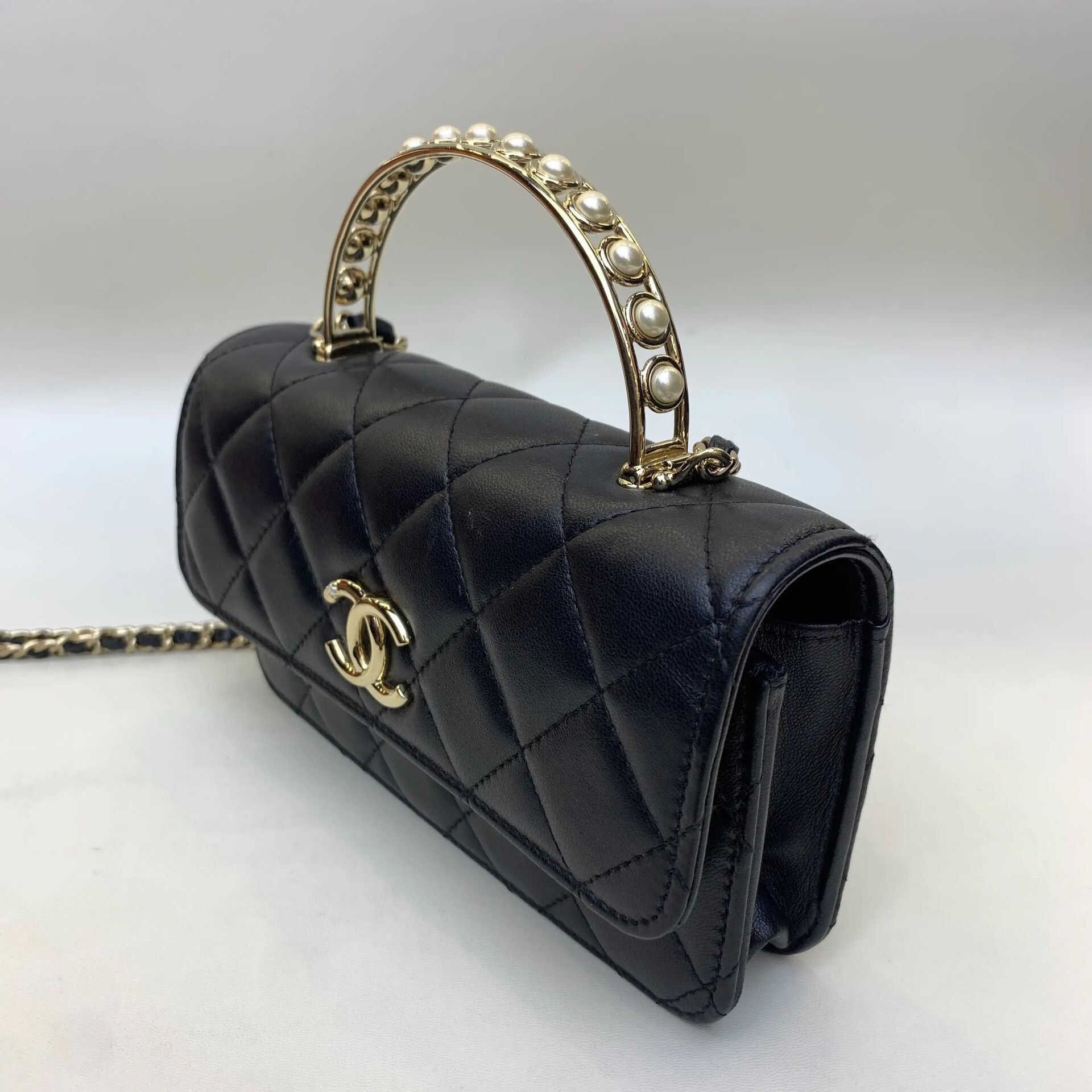 Chanel Pre-loved Bag Very good condition Size ONE SIZE - 3 Thumbnail