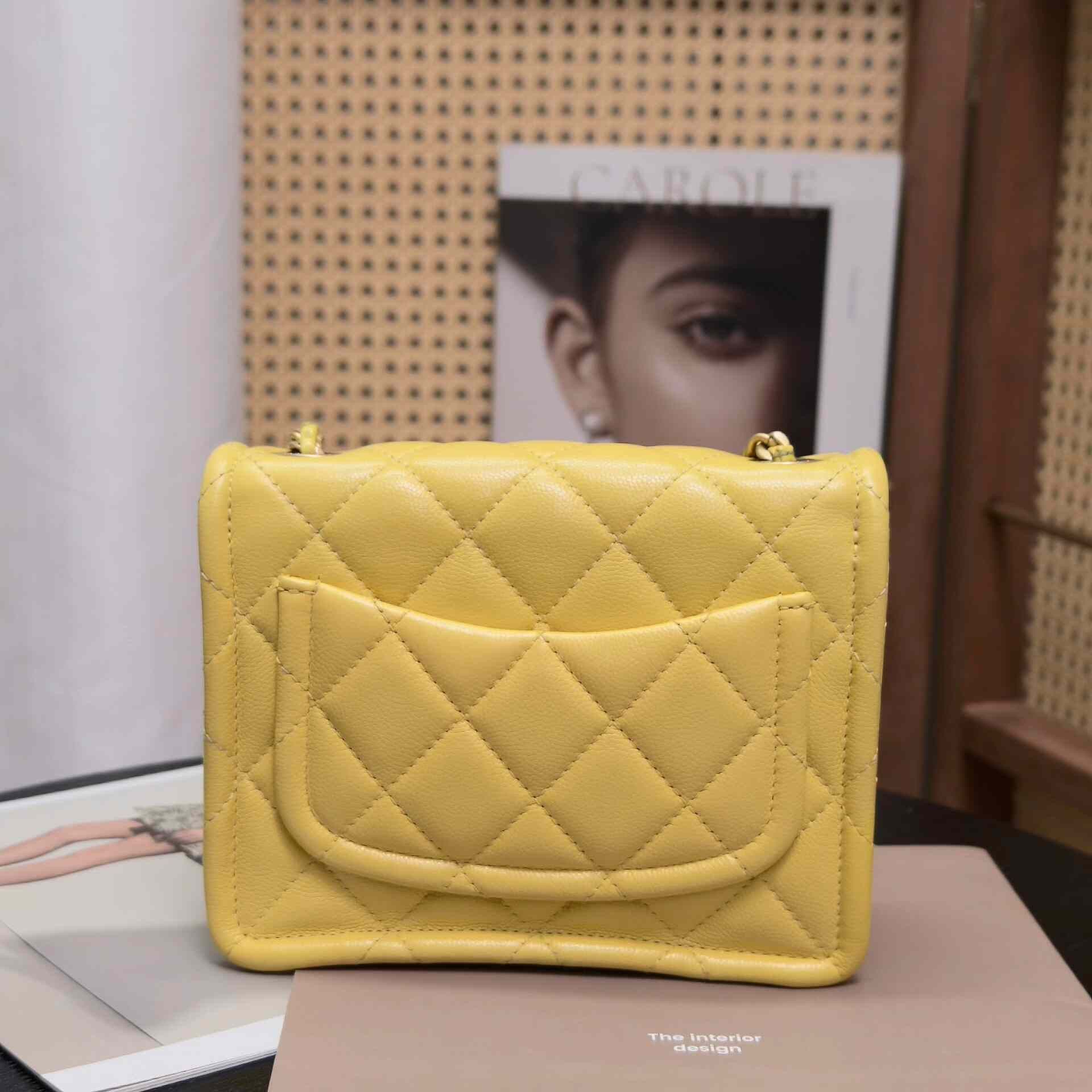 Chanel Pre-loved Bag Very good condition Size ONE SIZE - 2 Thumbnail