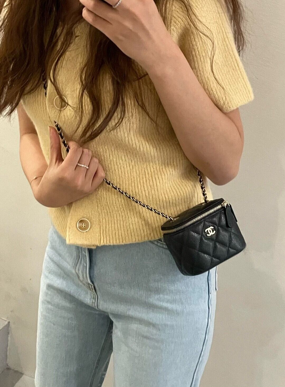 Chanel Pre-loved Bag Very good condition Size ONE SIZE - 4 Thumbnail