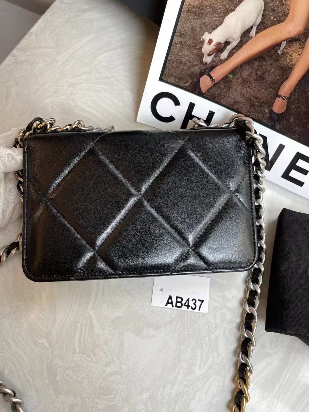 Chanel Pre-loved Bag Very good condition Size ONE SIZE - 6 Thumbnail