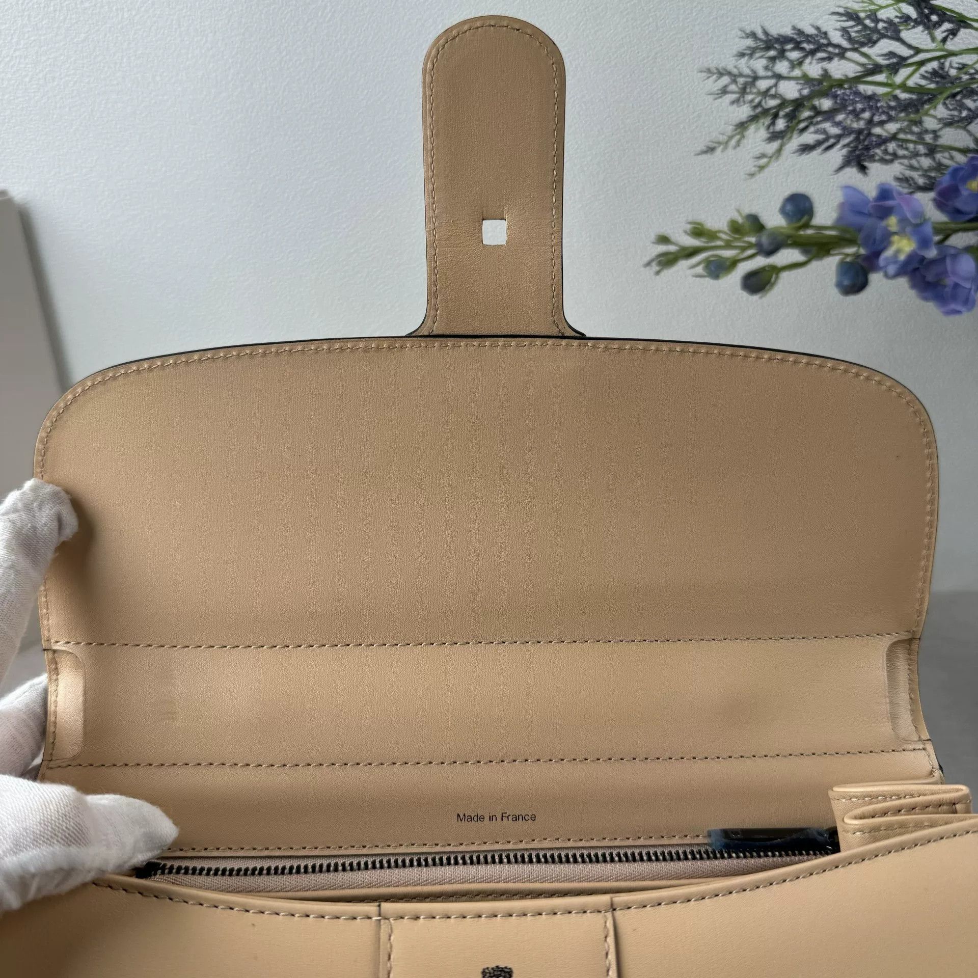 Louis Vuitton Pre-loved Bag Very good condition Size ONE SIZE - 5 Thumbnail