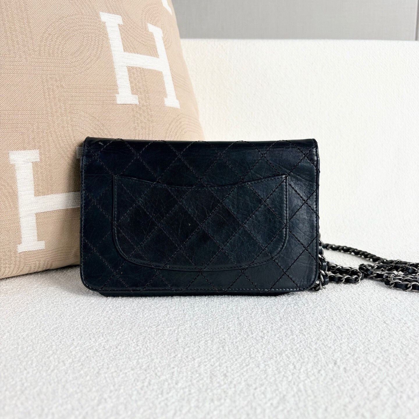 Chanel Pre-loved Bag Very good condition Size ONE SIZE - 2 Thumbnail