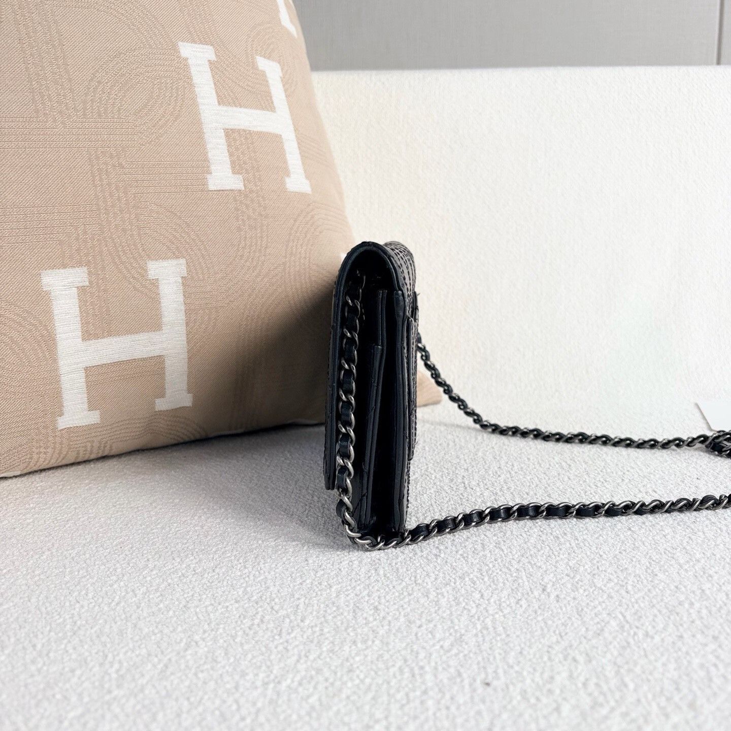 Chanel Pre-loved Bag Very good condition Size ONE SIZE - 3 Thumbnail