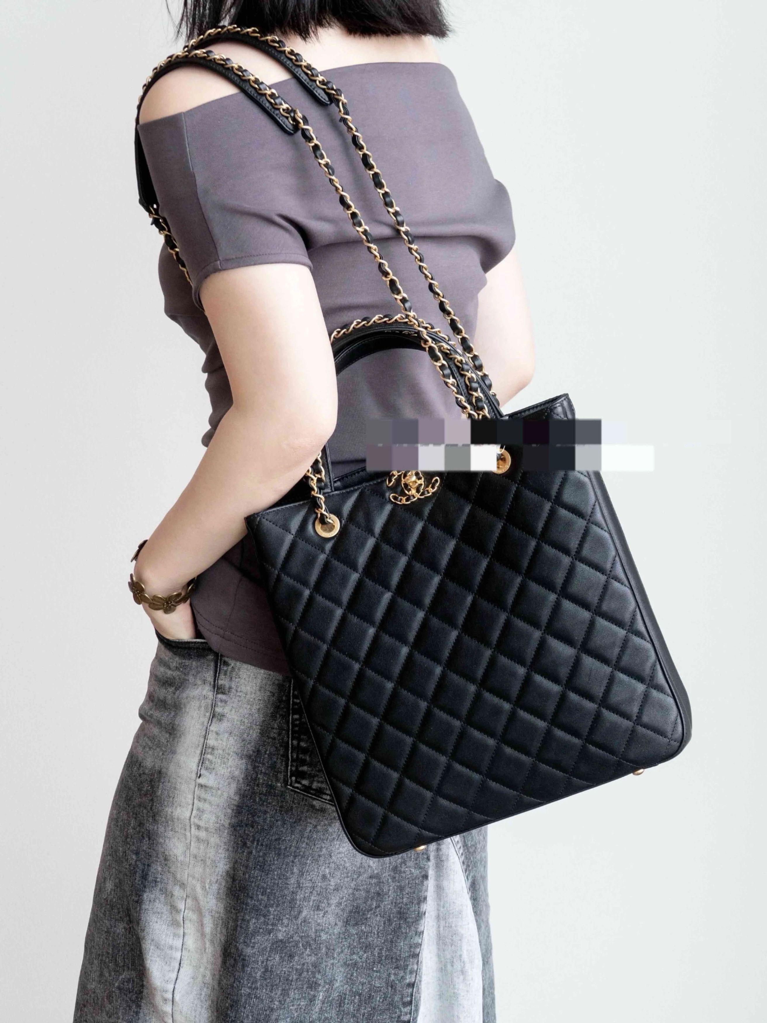 Chanel Pre-loved Bag Very good condition Size ONE SIZE - 6 Thumbnail