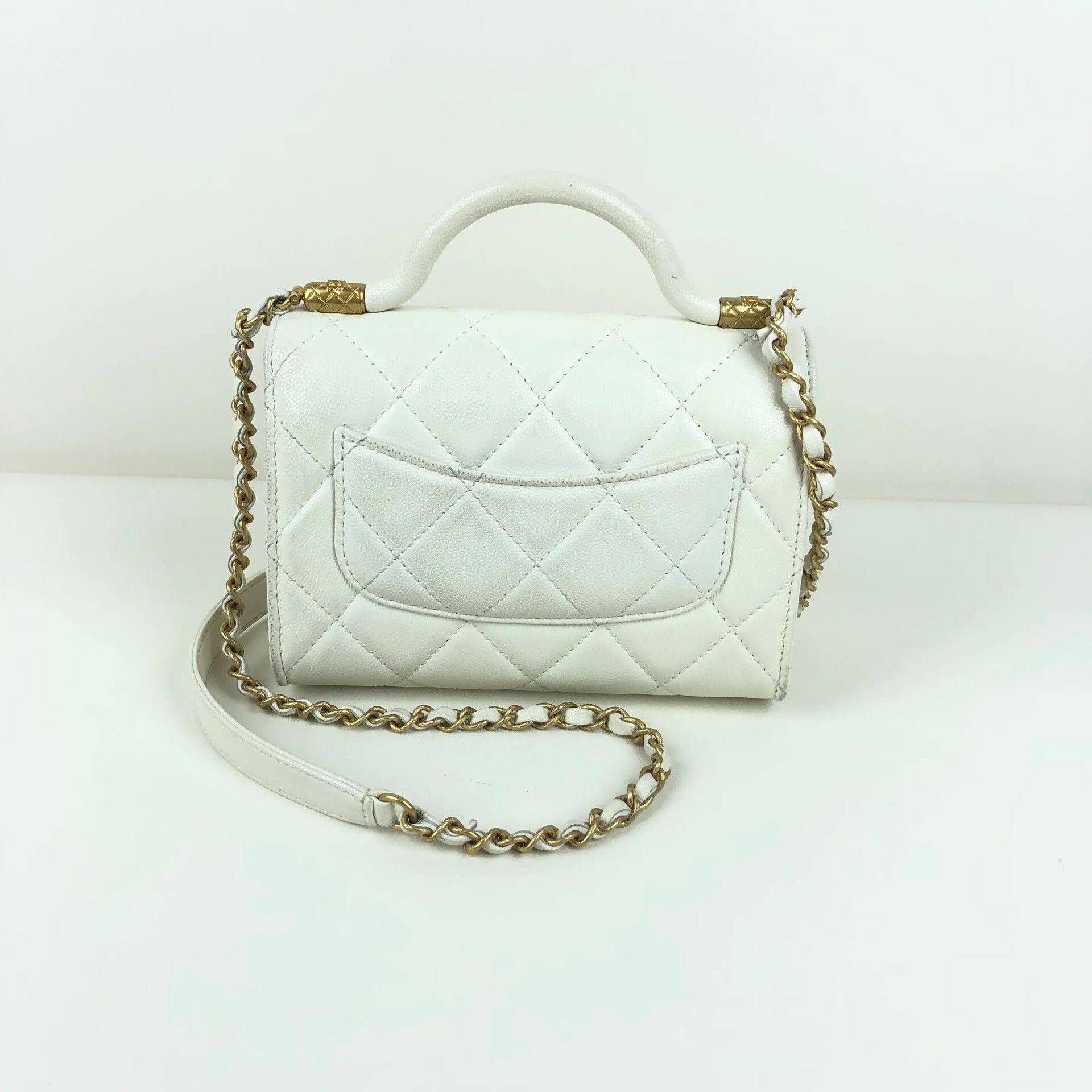 Chanel Pre-loved Bag Very good condition Size ONE SIZE - 3 Thumbnail