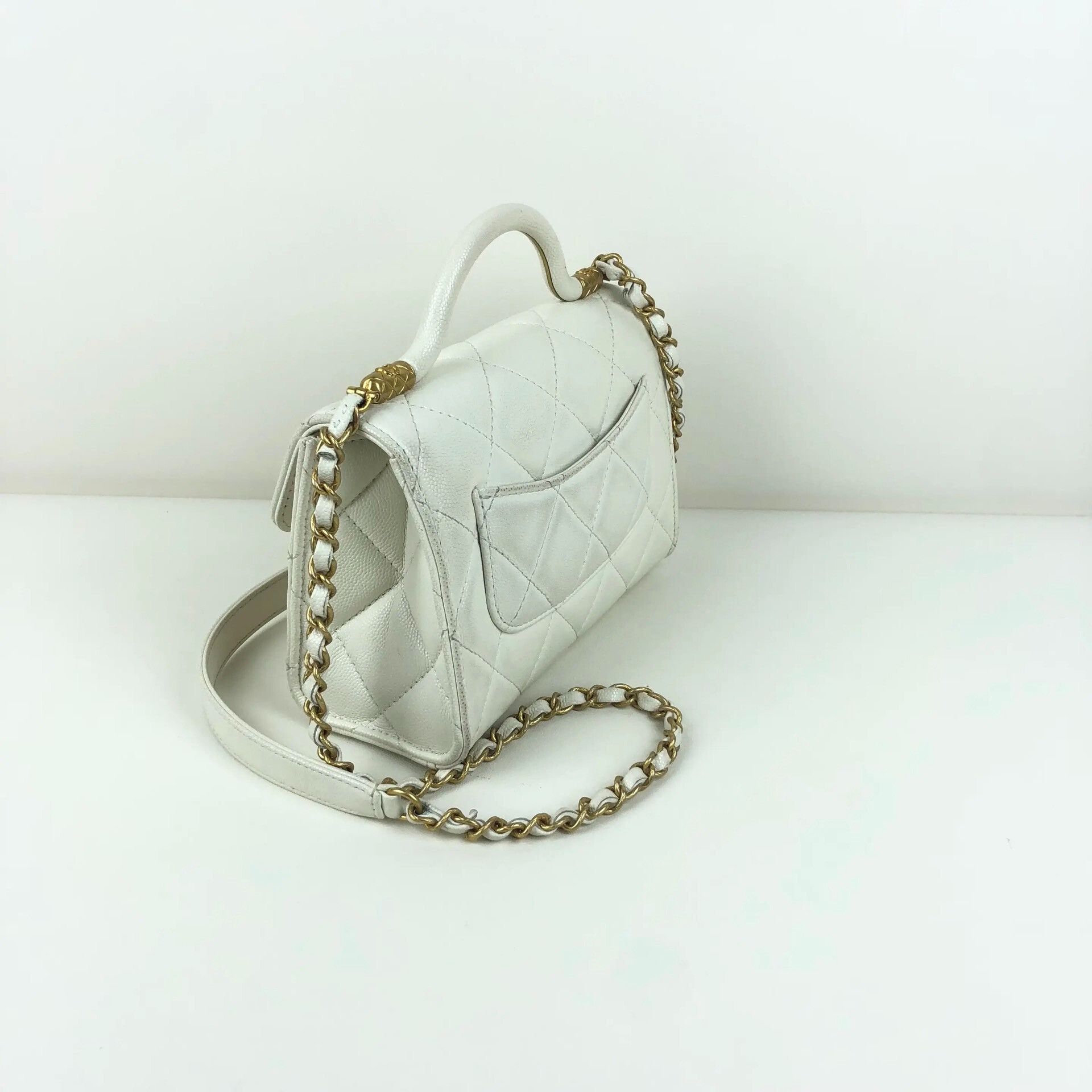 Chanel Pre-loved Bag Very good condition Size ONE SIZE - 4 Thumbnail