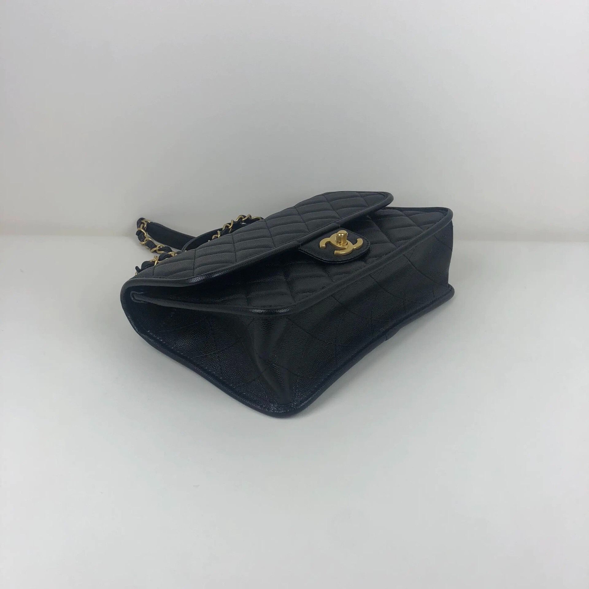 Chanel Pre-loved Bag Very good condition Size ONE SIZE - 5 Thumbnail