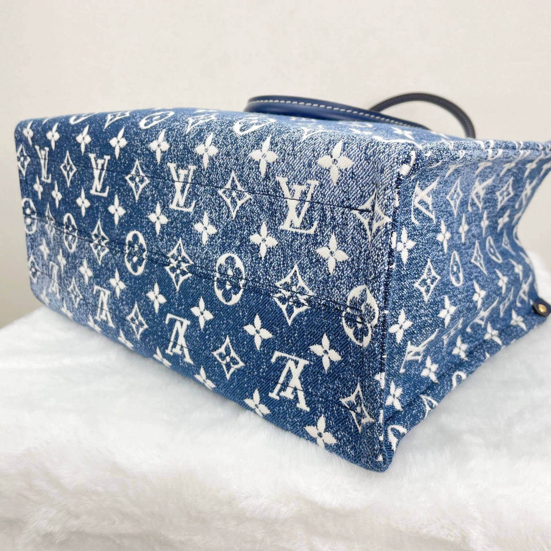 Louis Vuitton Pre-loved Bag Very good condition Size ONE SIZE - 6 Thumbnail