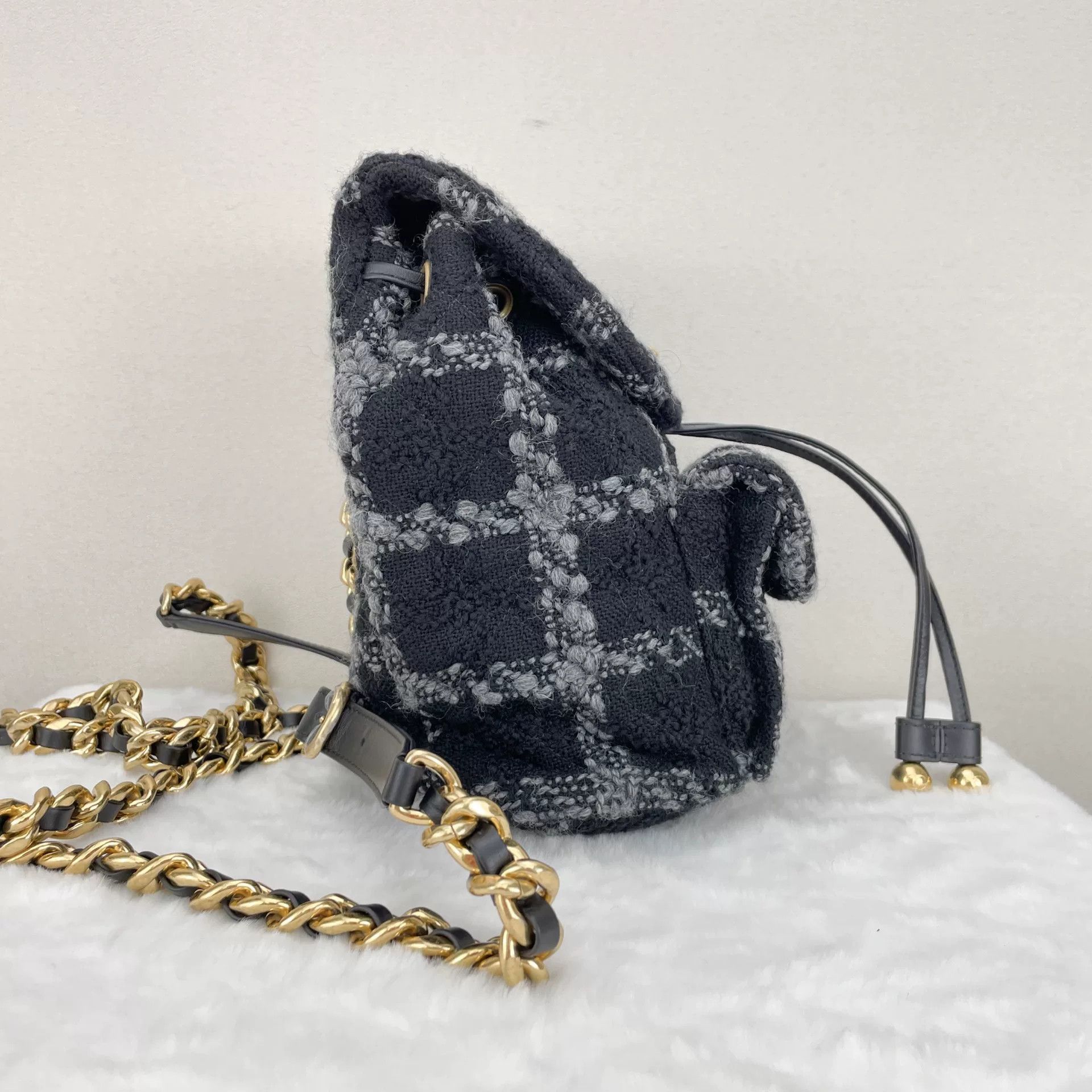 Chanel Pre-loved Bag Very good condition Size ONE SIZE - 4 Thumbnail