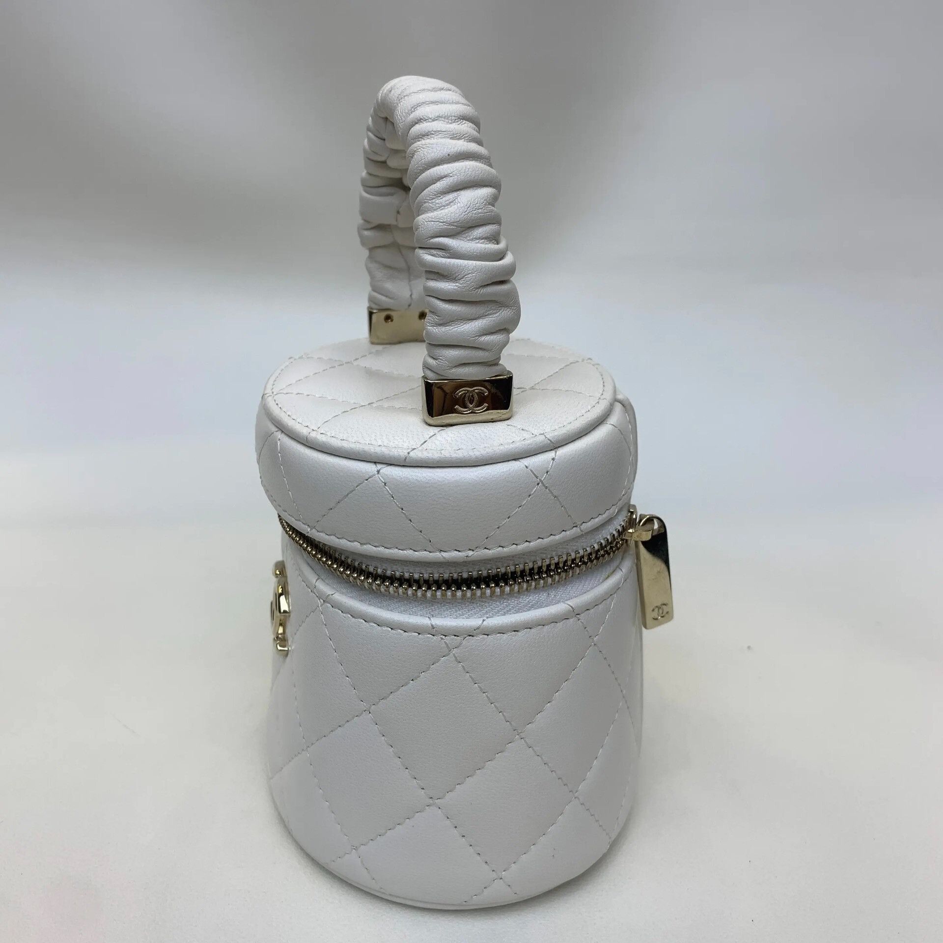 Chanel Pre-loved Bag Very good condition Size ONE SIZE - 2 Thumbnail