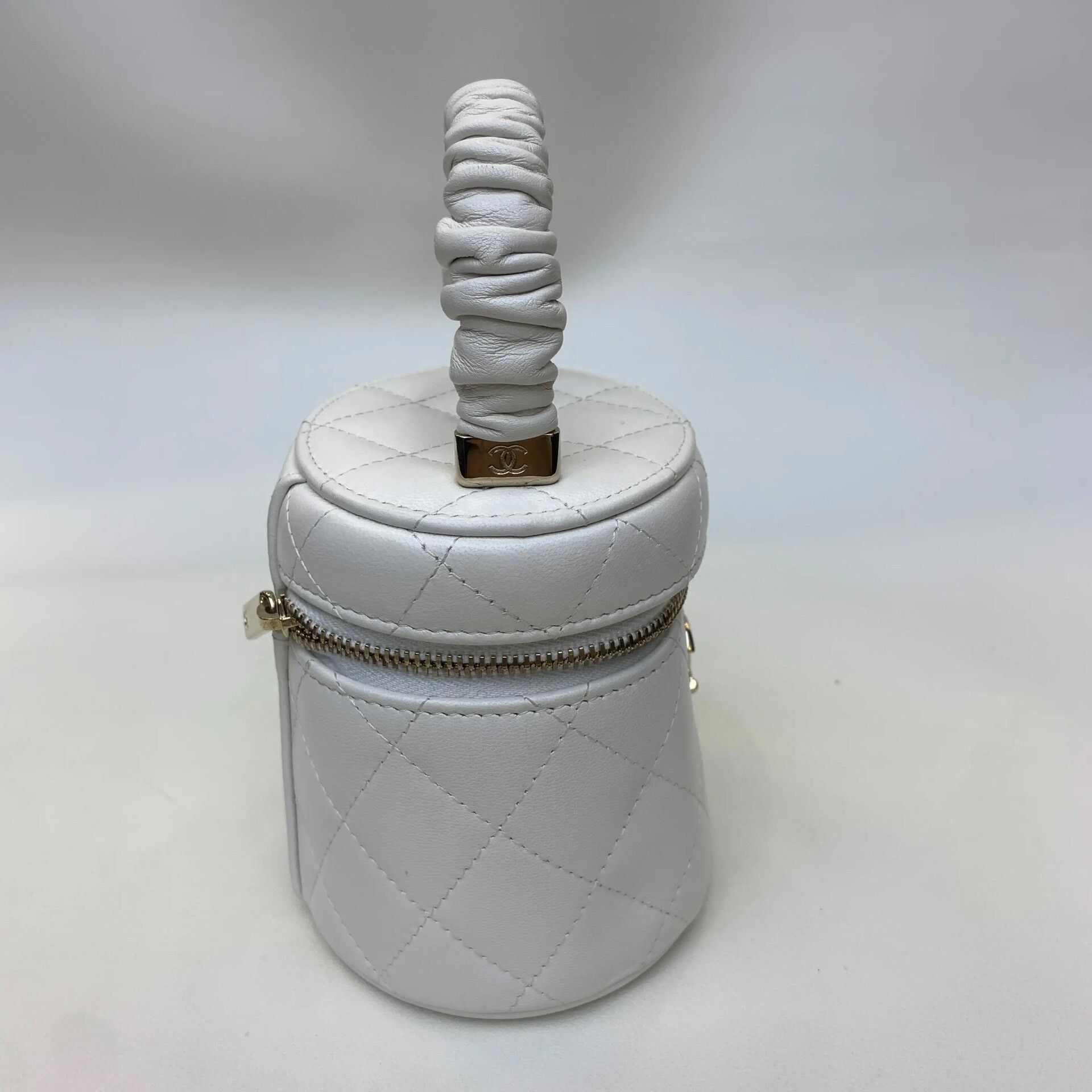 Chanel Pre-loved Bag Very good condition Size ONE SIZE - 4 Thumbnail