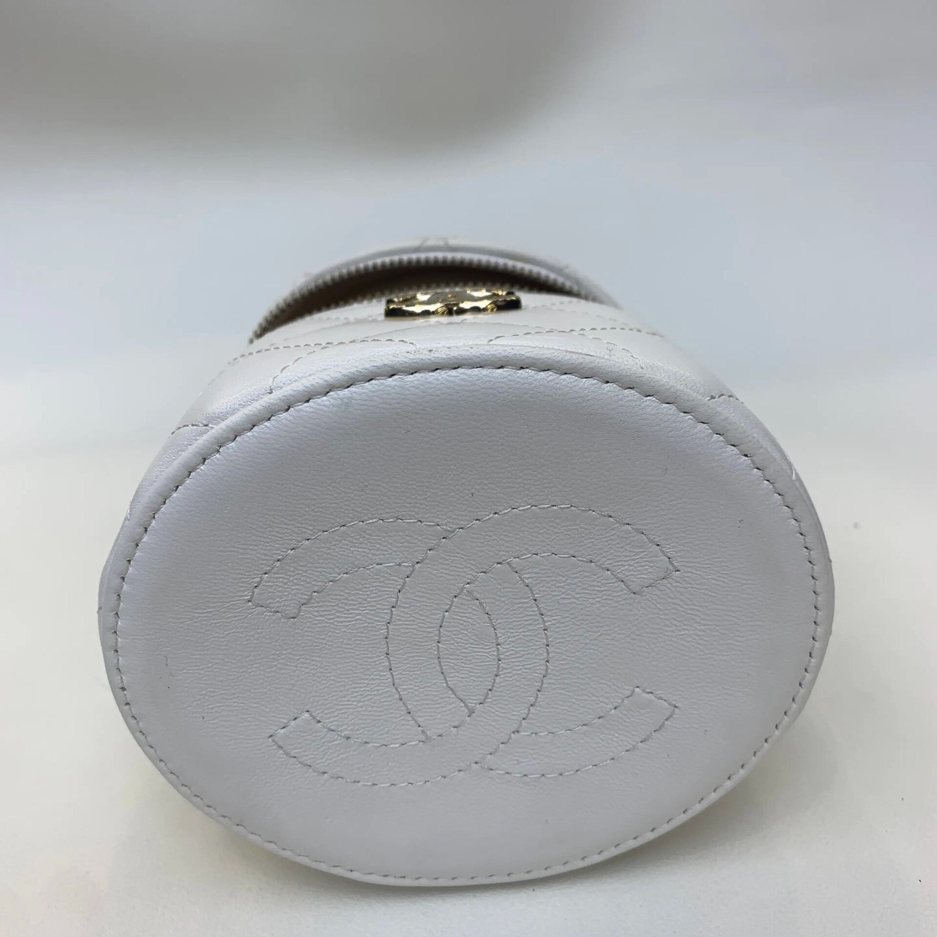 Chanel Pre-loved Bag Very good condition Size ONE SIZE - 6 Thumbnail