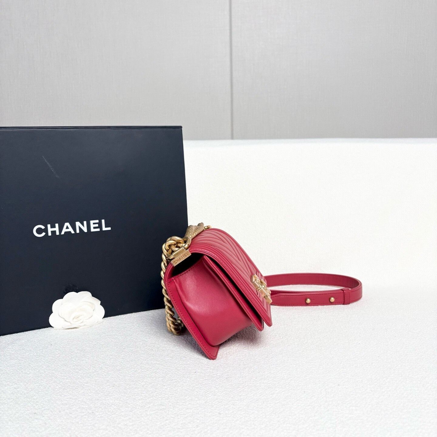 Chanel Pre-loved Bag Very good condition Size ONE SIZE - 3 Thumbnail
