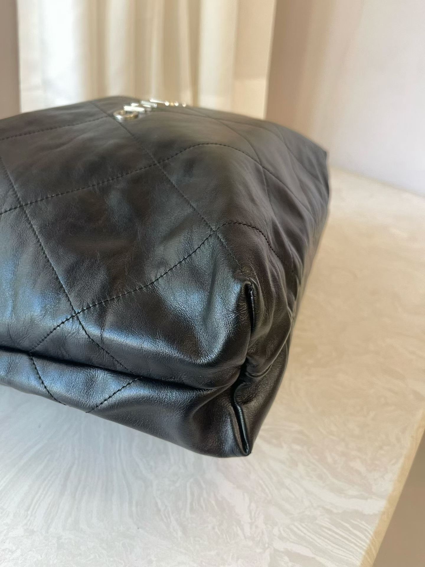 Chanel Pre-loved Bag Very good condition Size ONE SIZE - 9 Thumbnail