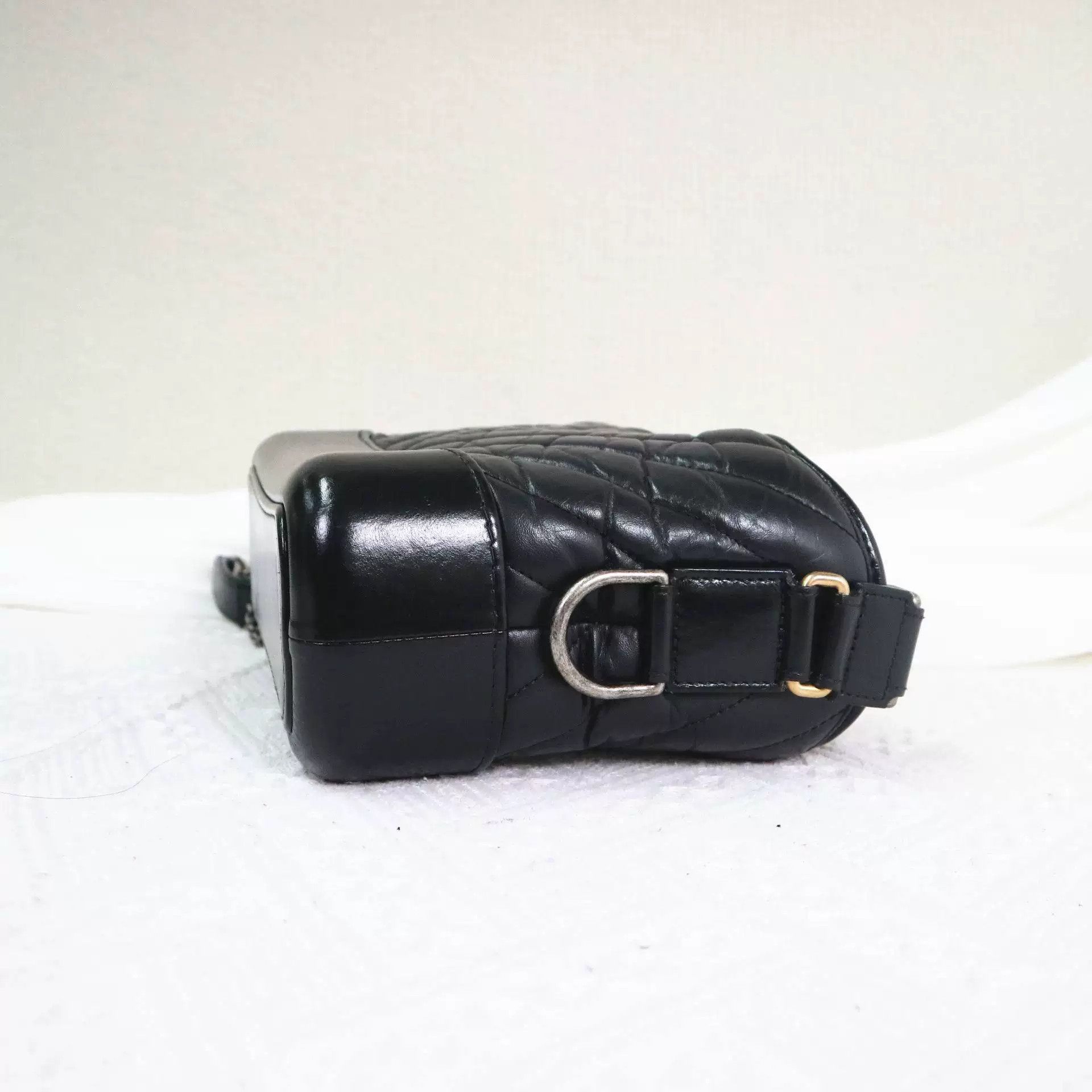 Chanel Pre-loved Bag Very good condition Size ONE SIZE - 6 Thumbnail