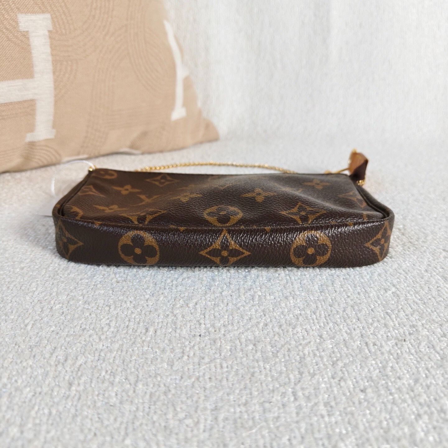 Louis Vuitton Pre-loved Bag Very good condition Size ONE SIZE - 5 Thumbnail