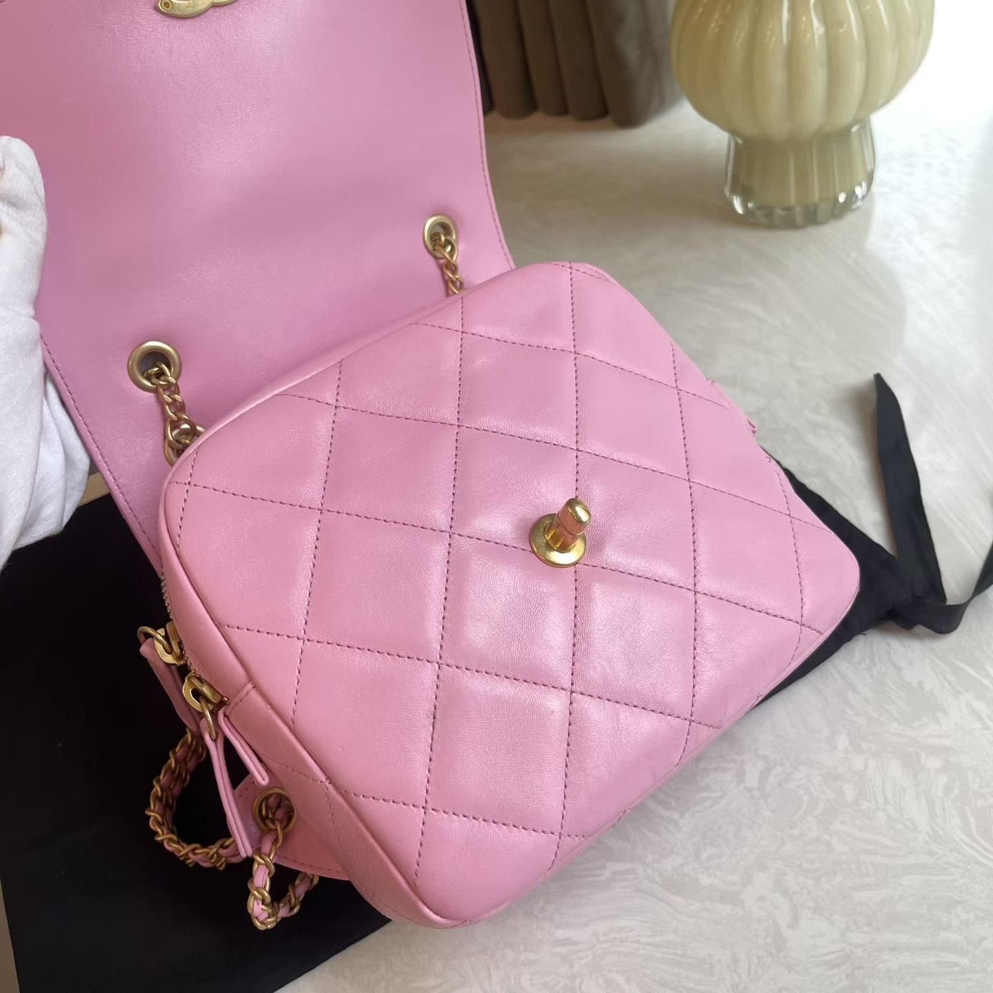 Chanel Pre-loved Bag Very good condition Size ONE SIZE - 7 Thumbnail