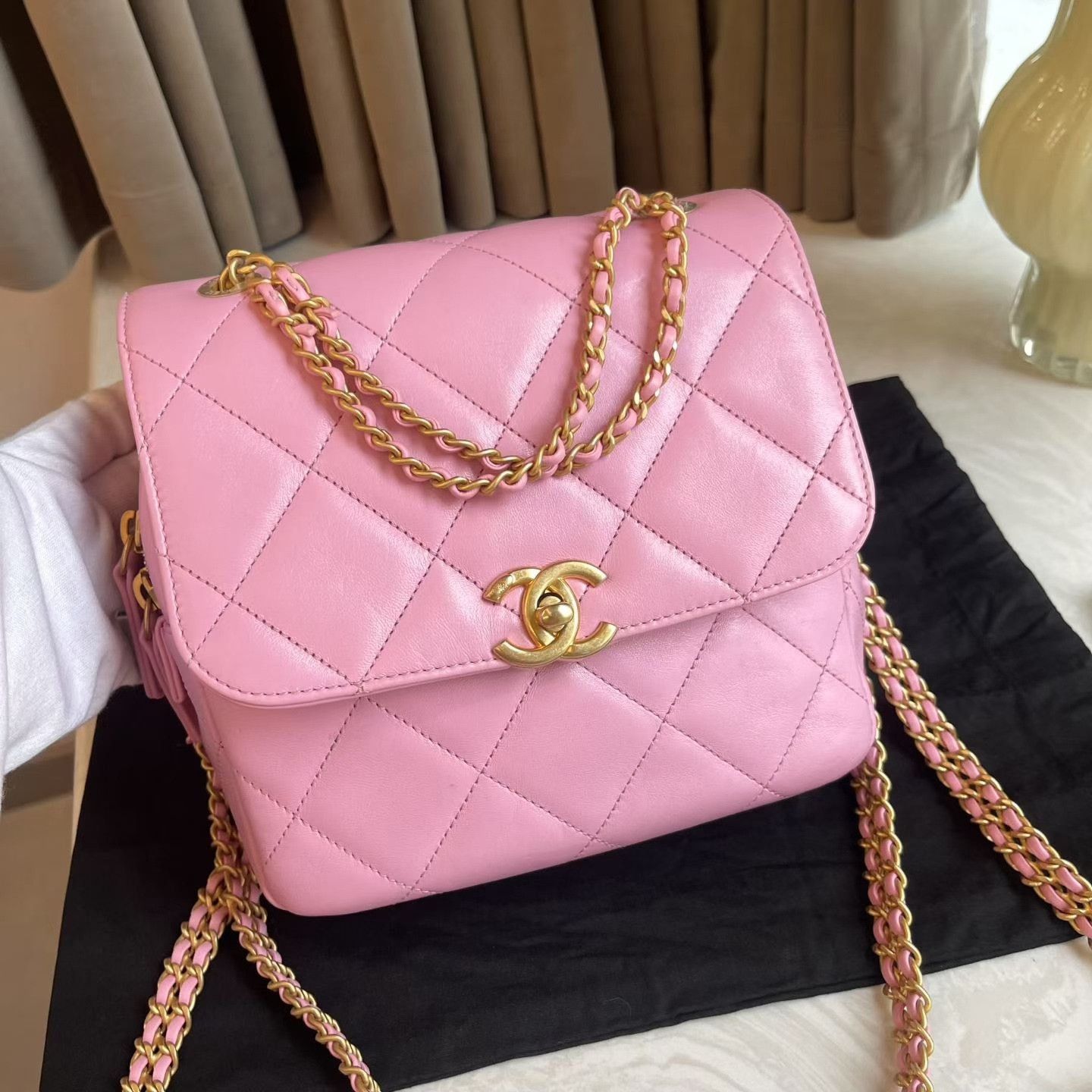 Chanel Pre-loved Bag Very good condition Size ONE SIZE - 2 Thumbnail