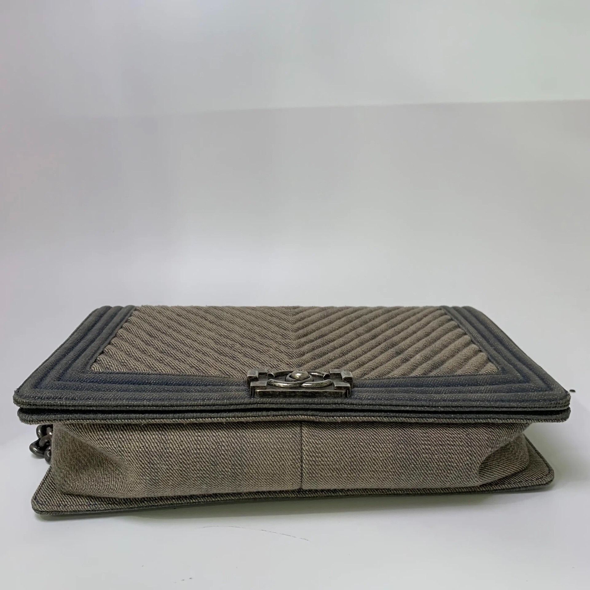 Chanel Pre-loved Bag Very good condition Size ONE SIZE - 7 Thumbnail