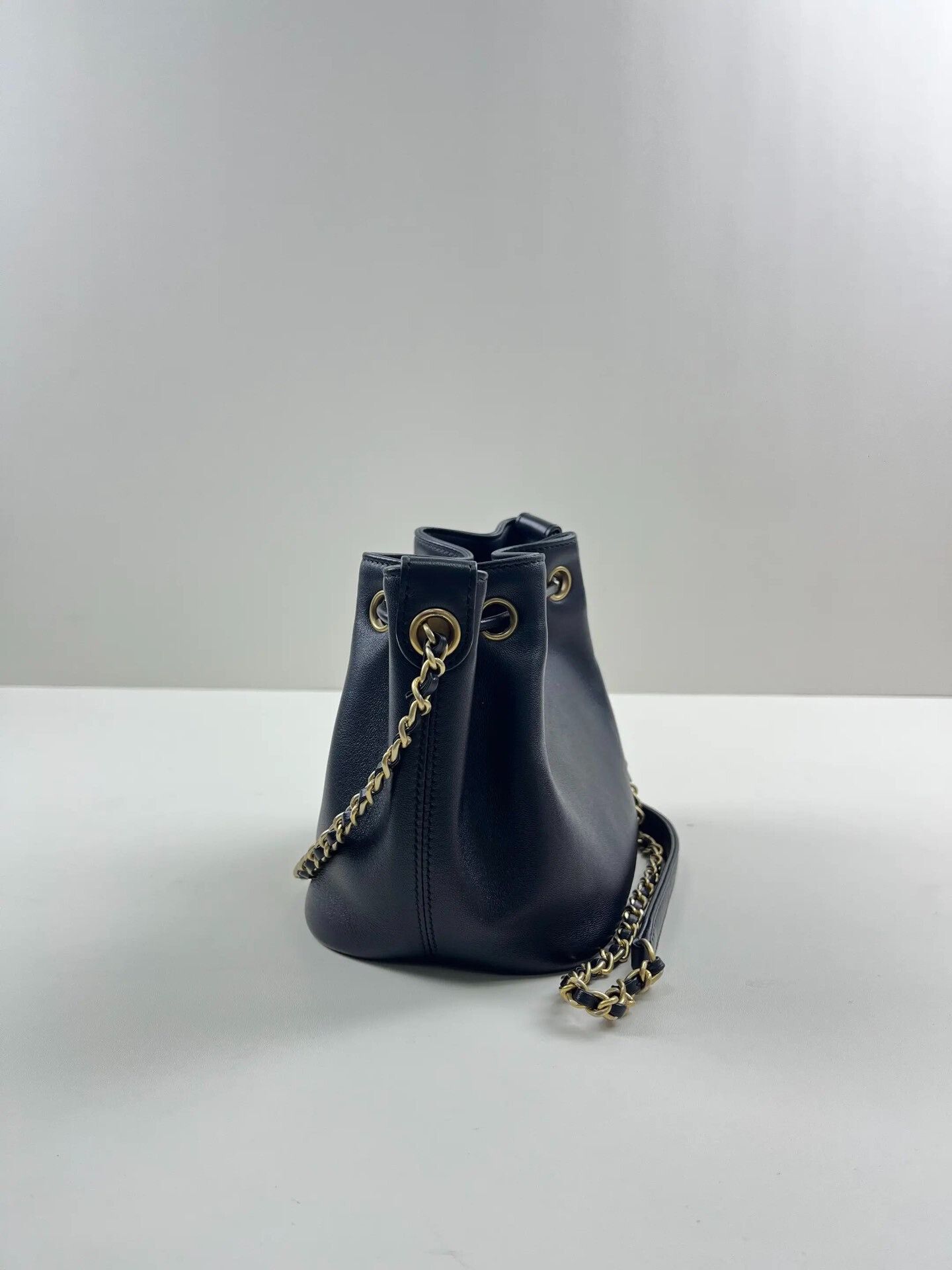 Chanel Pre-loved Bag Very good condition Size ONE SIZE - 6 Thumbnail