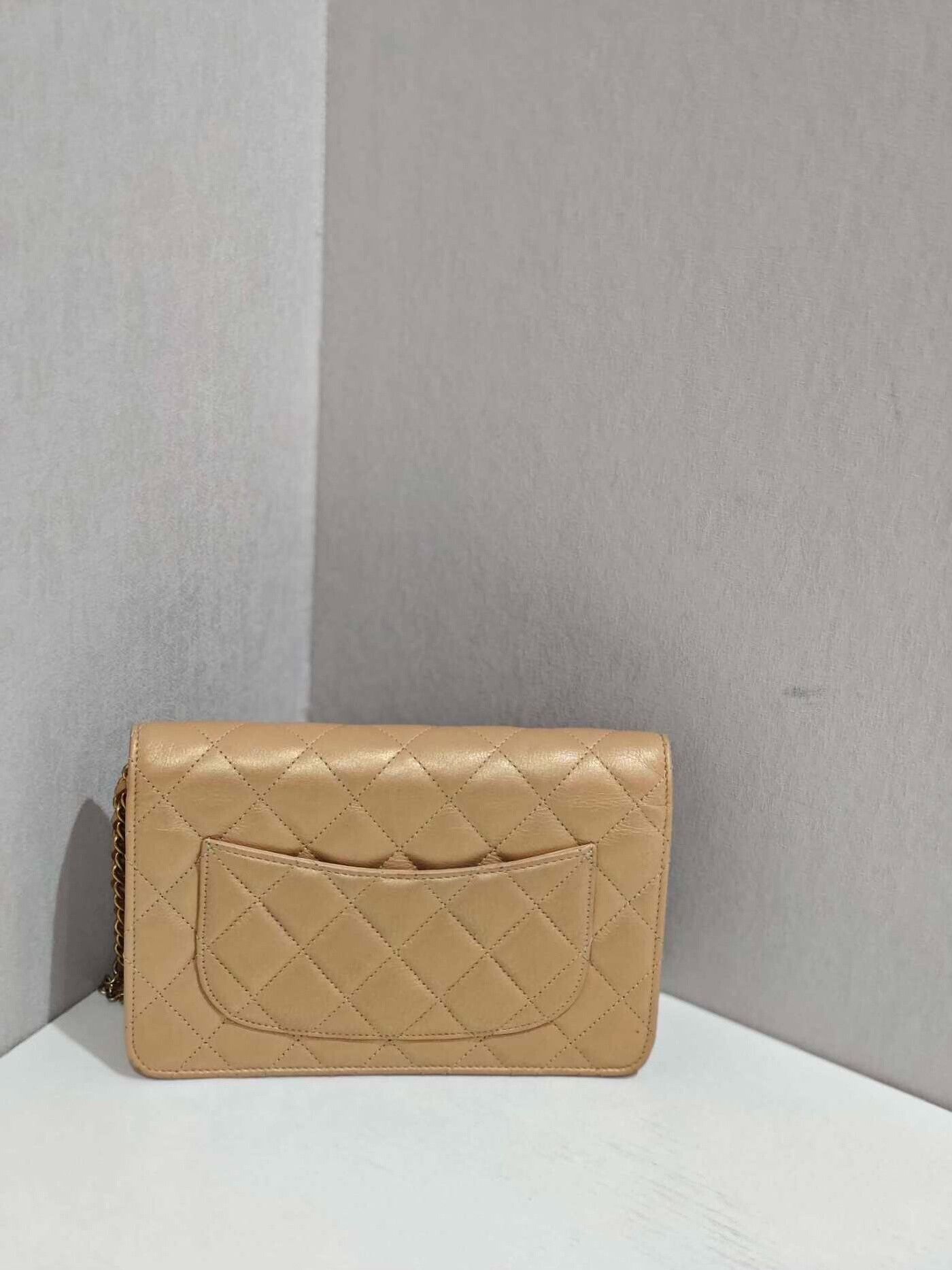 Chanel Pre-loved Bag Very good condition Size ONE SIZE - 2 Thumbnail
