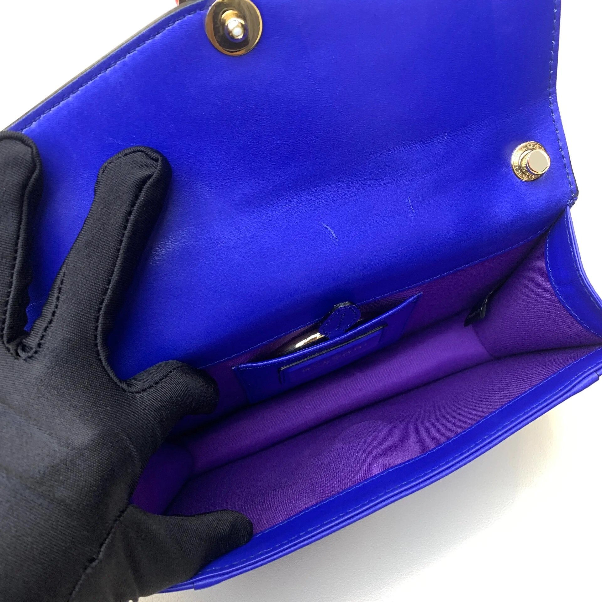 Bvlgari Pre-loved Bag Very good condition Size ONE SIZE - 9 Thumbnail