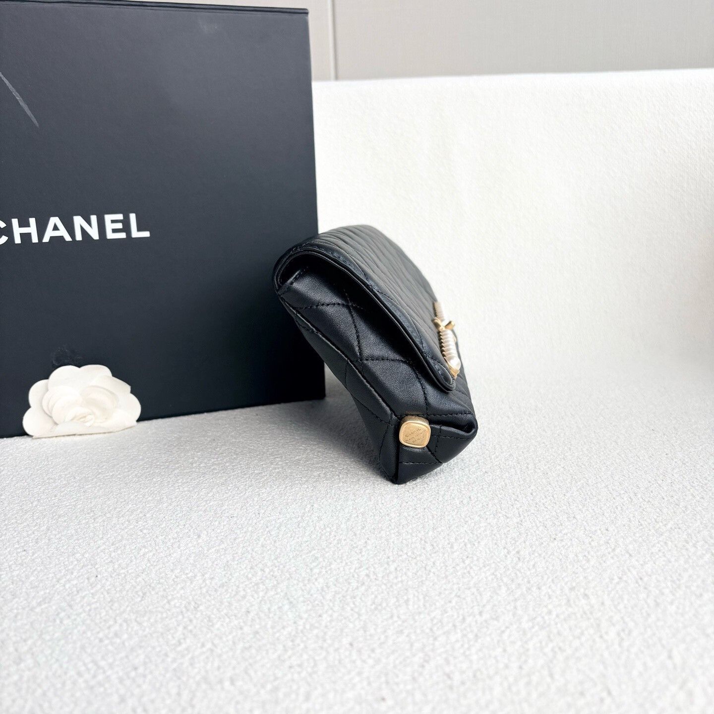 Chanel Pre-loved Bag Very good condition Size ONE SIZE - 3 Thumbnail