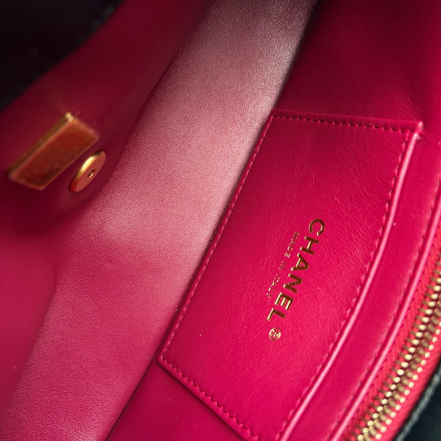 Chanel Pre-loved Bag Very good condition Size ONE SIZE - 7 Thumbnail
