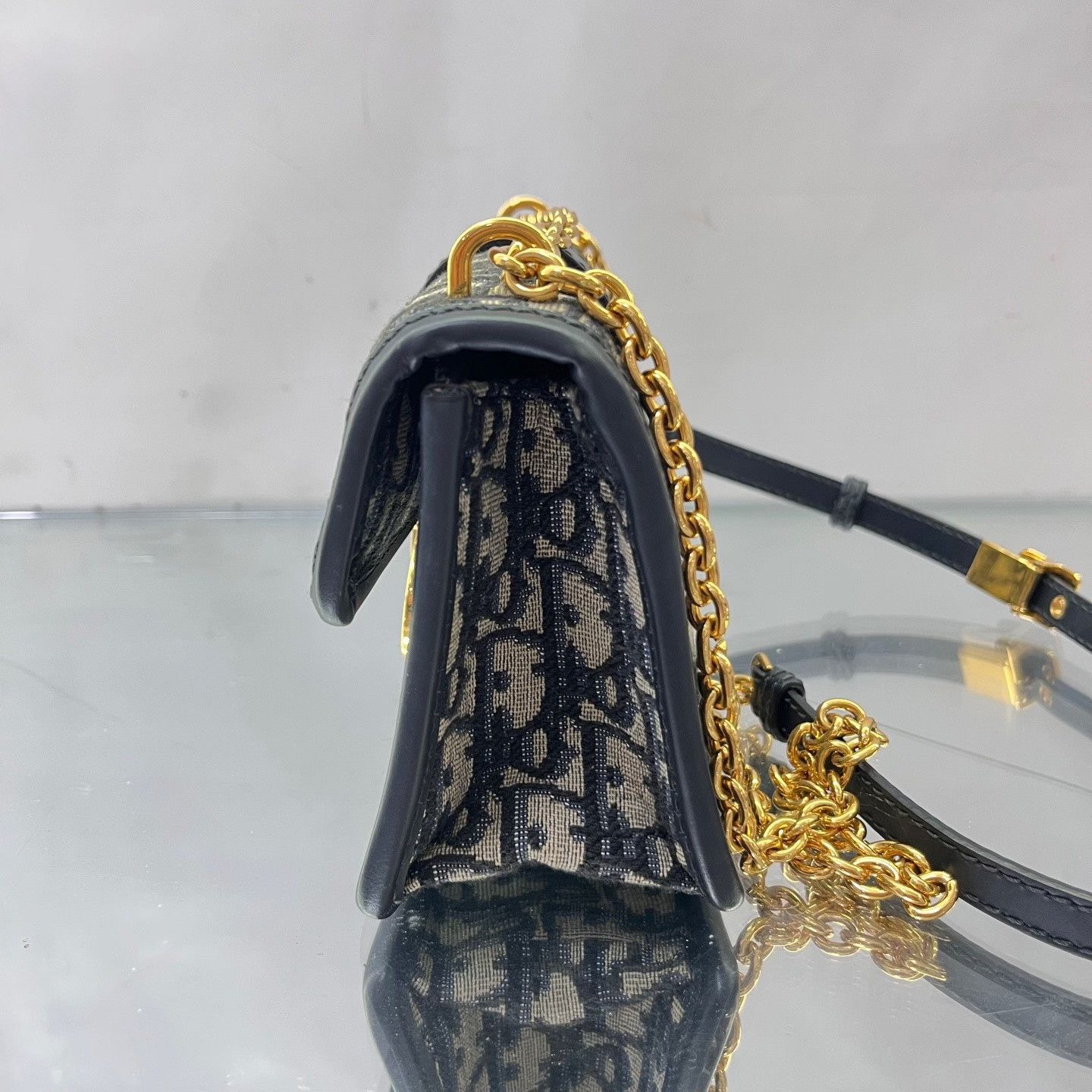 Dior Pre-loved Bag Very good condition Size ONE SIZE - 5 Thumbnail