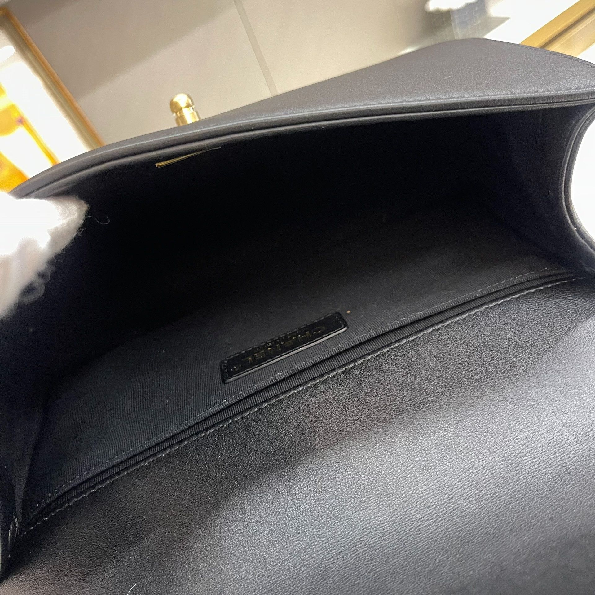 Chanel Pre-loved Bag Very good condition Size ONE SIZE - 9 Thumbnail