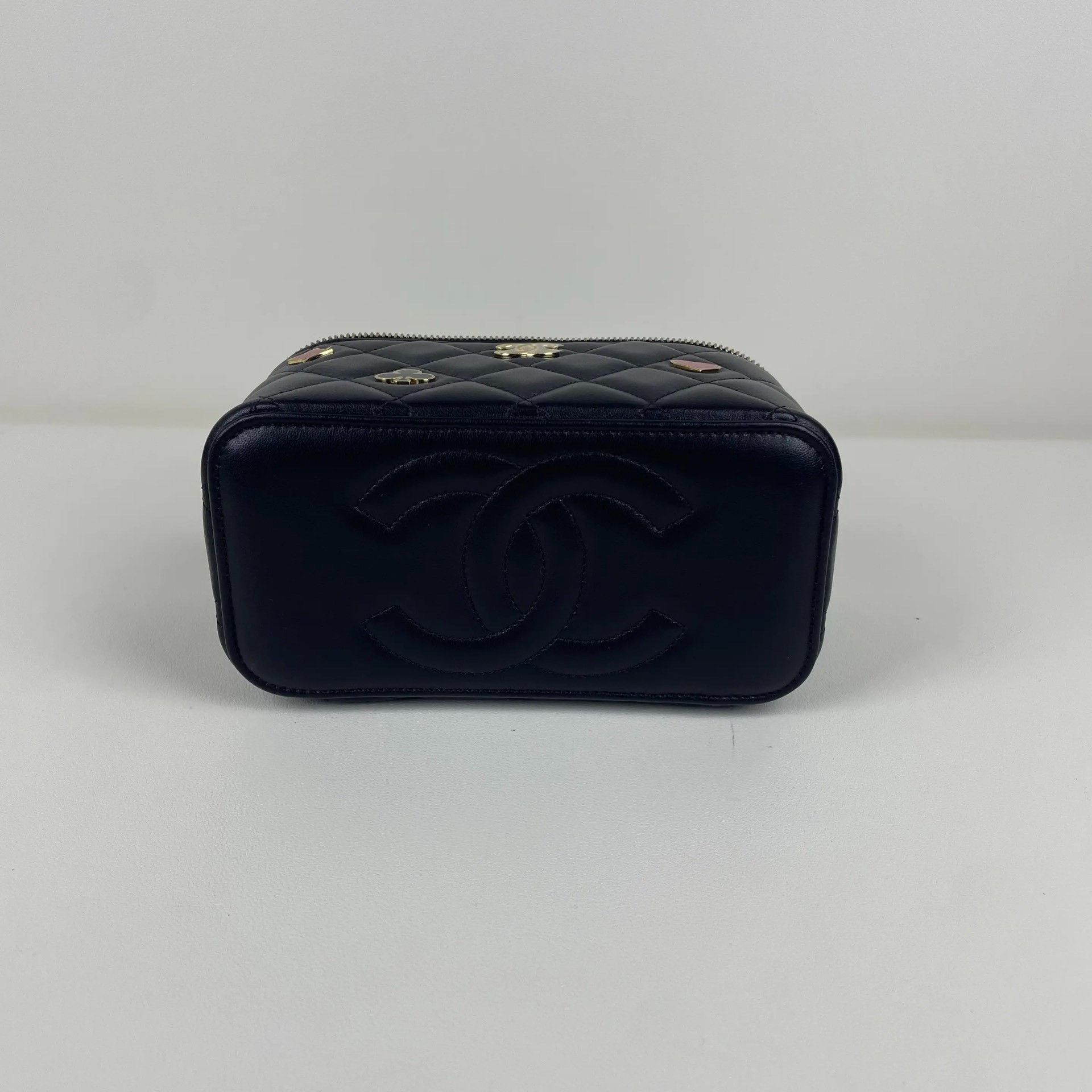 Chanel Pre-loved Bag Brand new condition Size ONE SIZE - 4 Thumbnail