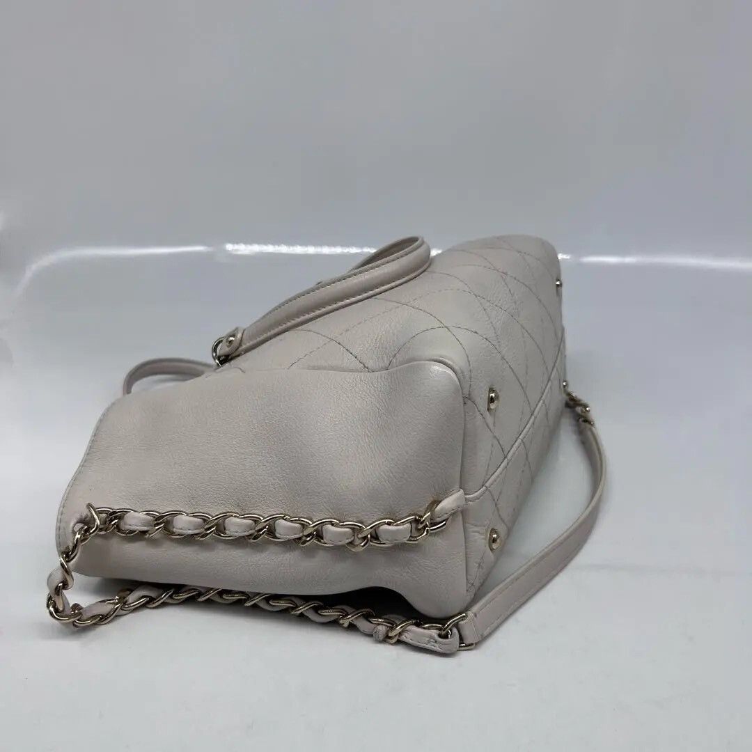 Chanel Pre-loved Bag Very good condition Size ONE SIZE - 7 Thumbnail