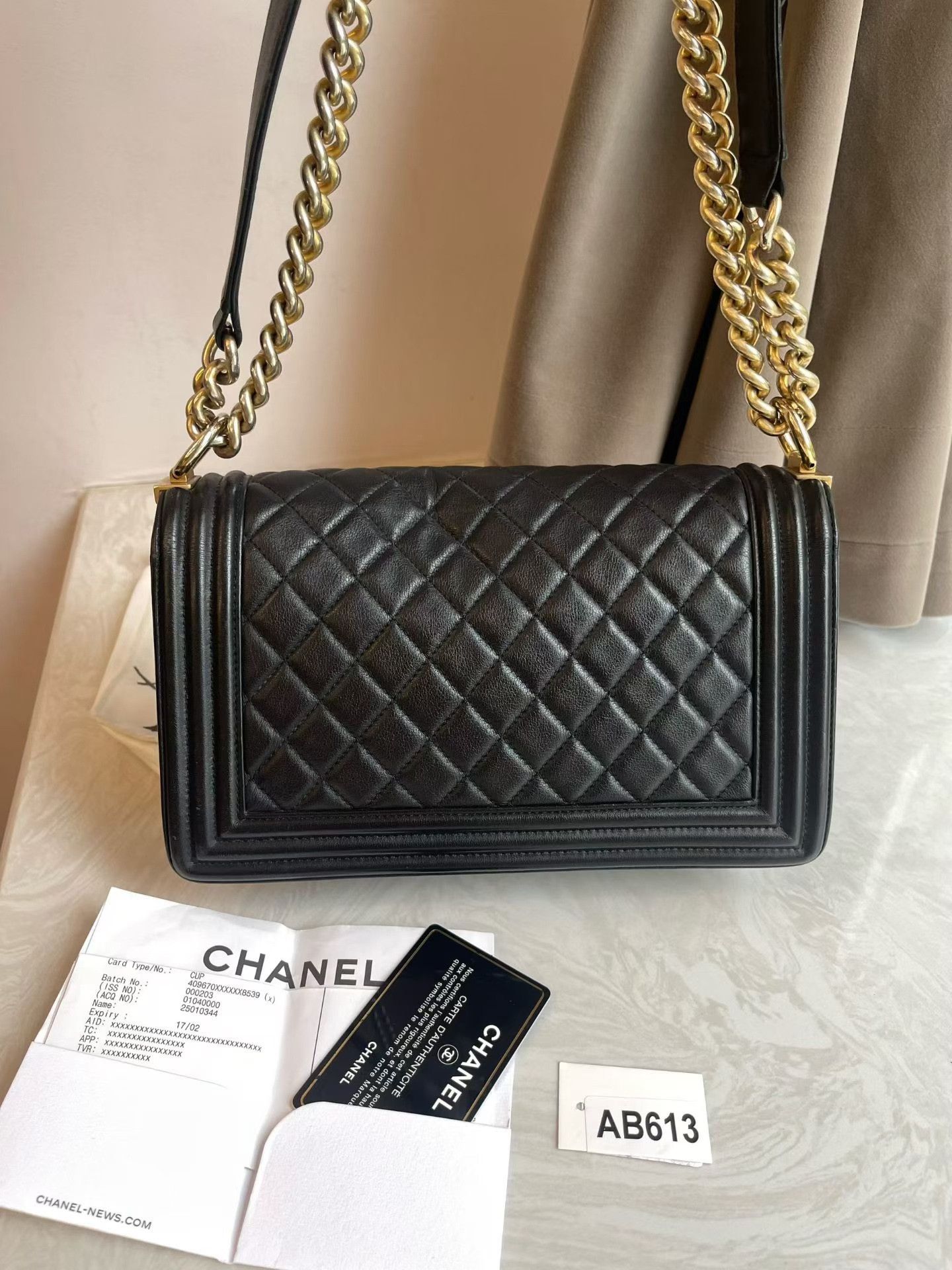 Chanel Pre-loved Bag Very good condition Size ONE SIZE - 4 Thumbnail