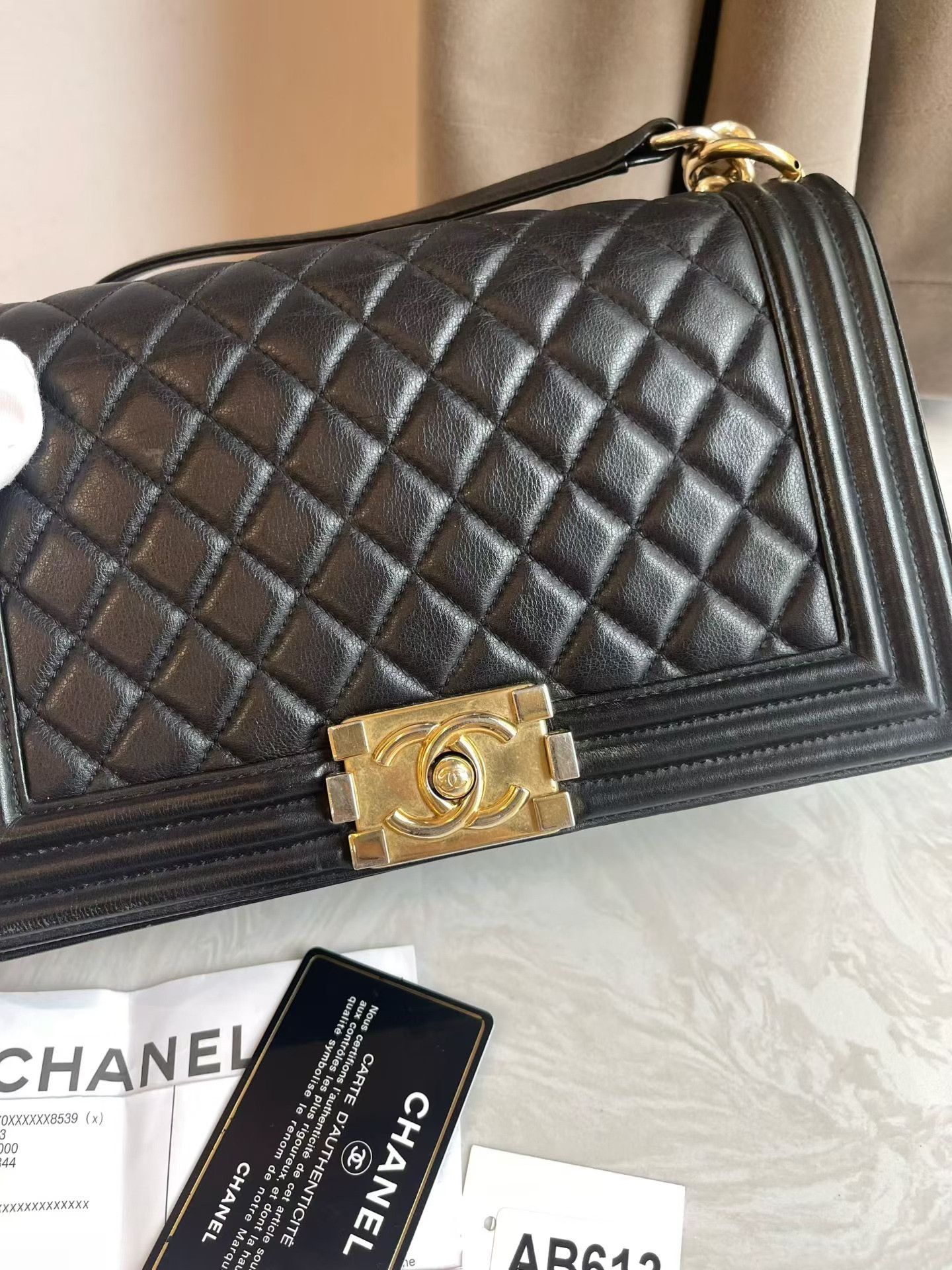 Chanel Pre-loved Bag Very good condition Size ONE SIZE - 5 Thumbnail