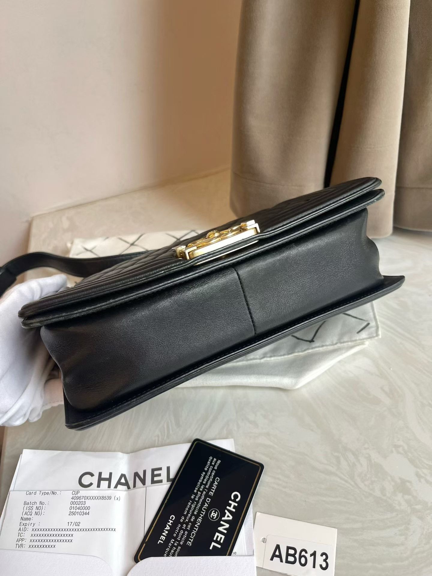 Chanel Pre-loved Bag Very good condition Size ONE SIZE - 6 Thumbnail